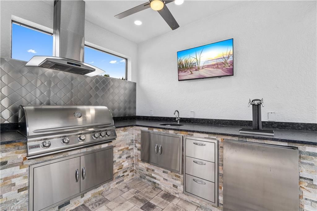 5839 SW 1st Ct, Cape Coral, FL 33914 Photo