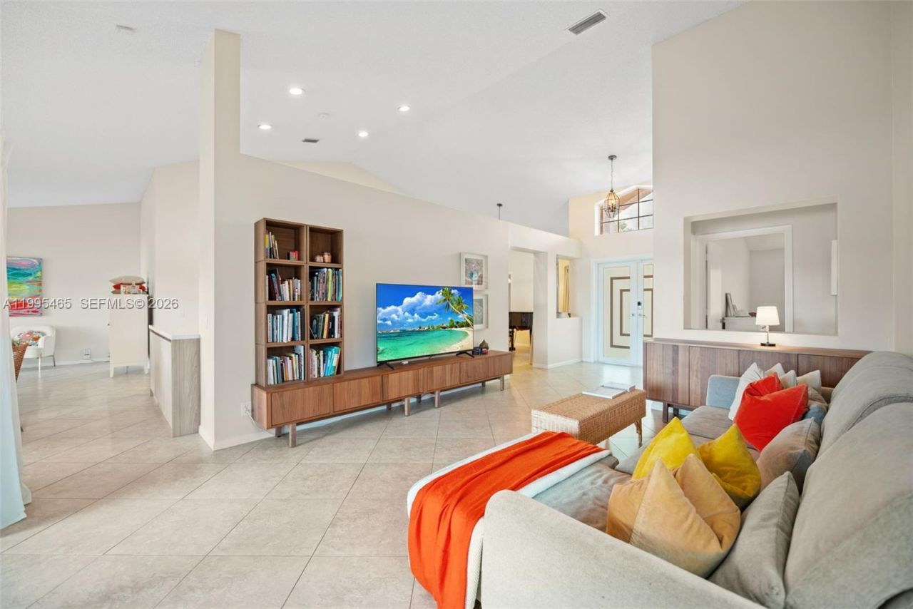 380 Cameron Dr, Weston, FL 33326 Photo