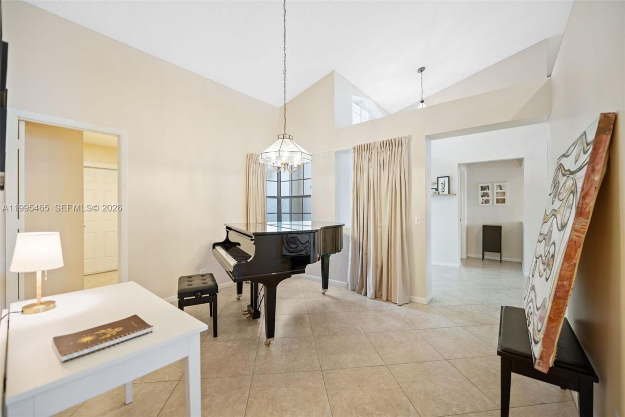 380 Cameron Dr, Weston, FL 33326 Photo