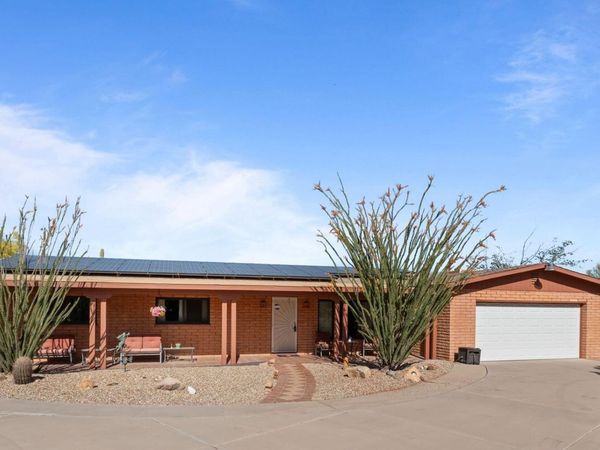 1865 Hillside Drive, Wickenburg, AZ 85390