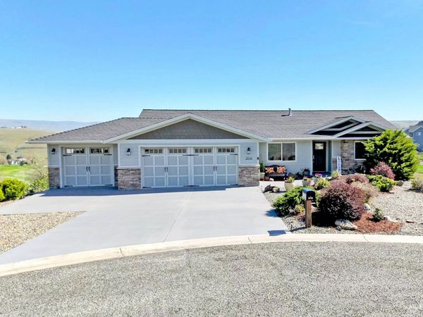 2016 Pleasant View Court, Clarkston, WA 99403