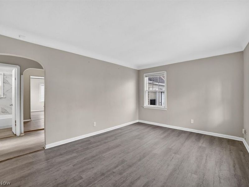 17208 Lipton Avenue, Cleveland, OH 44128 Photo 5