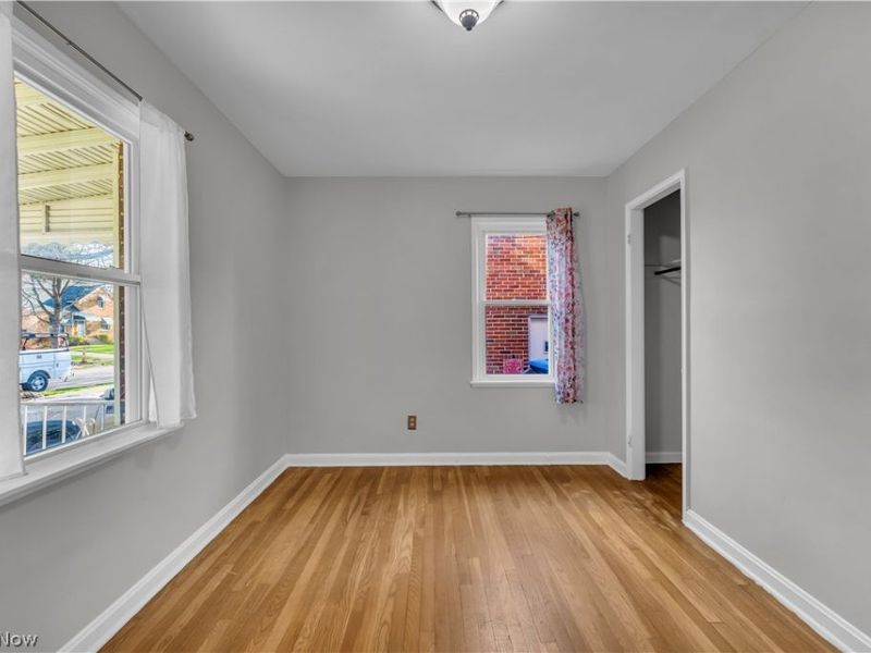 14721 Harley Avenue, Cleveland, OH 44111 Photo 11