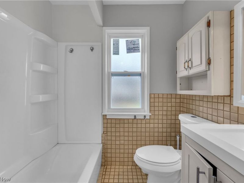 14721 Harley Avenue, Cleveland, OH 44111 Photo 15