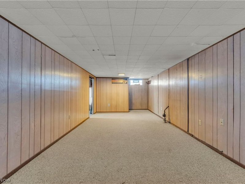 14721 Harley Avenue, Cleveland, OH 44111 Photo 21