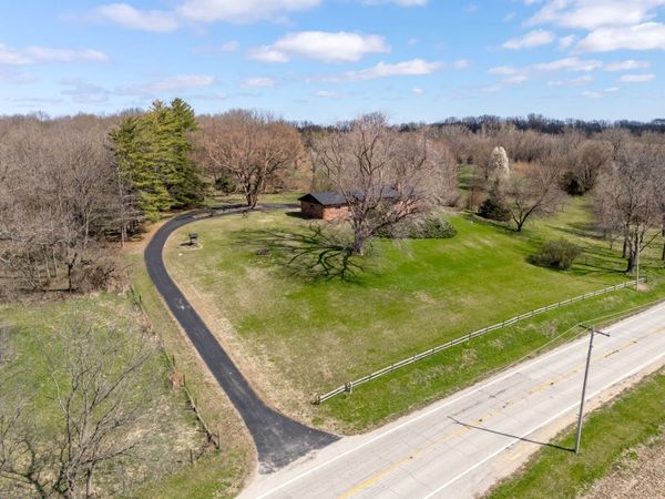 22219 Route 2 and 92 , Port Byron, IL 61275