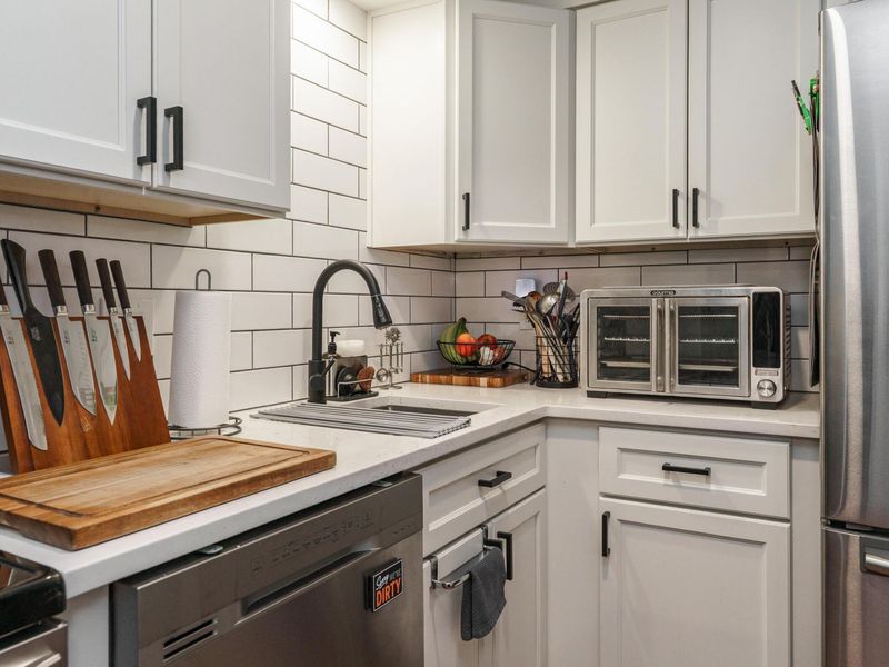 285 Lear Street, Unit 4, Columbus, OH 43206 Photo 10