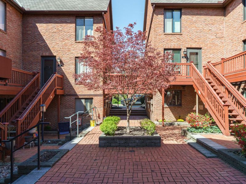 285 Lear Street, Unit 4, Columbus, OH 43206 Photo 19