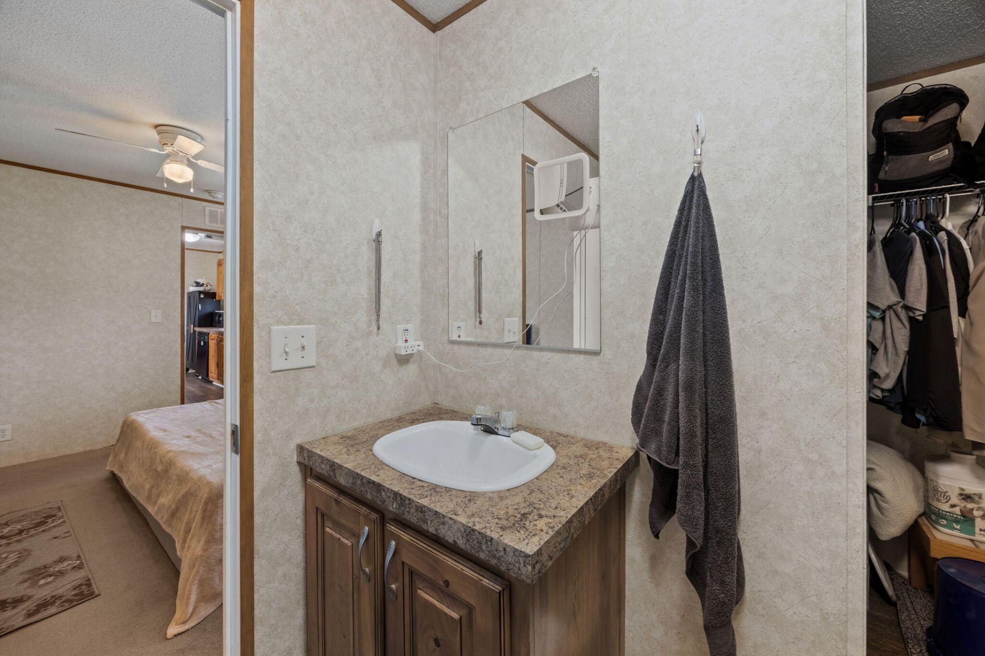 1442 Poplar Hill Drive Photo 21