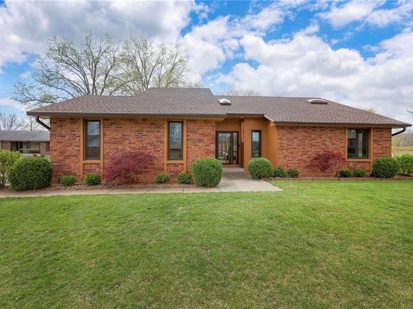 2800 Mohican Avenue, Independence, MO 64057