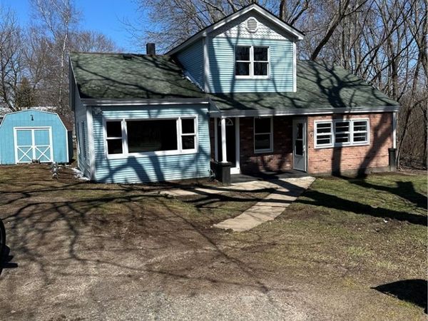 1204 Middle Road, Oswego, NY 13126