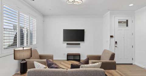 8347 Frontera, Sacramento, CA 95829 Photo