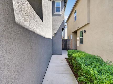 8347 Frontera, Sacramento, CA 95829 Photo