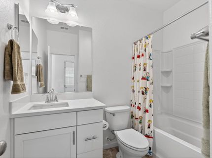 8347 Frontera, Sacramento, CA 95829 Photo