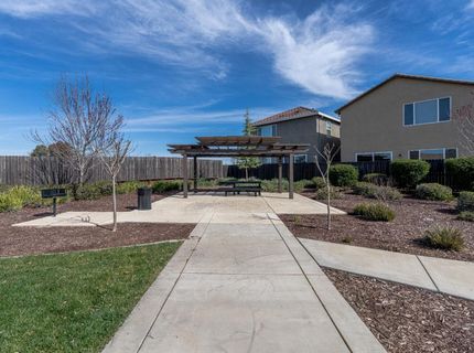 8347 Frontera, Sacramento, CA 95829 Photo