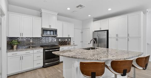 8347 Frontera, Sacramento, CA 95829 Photo