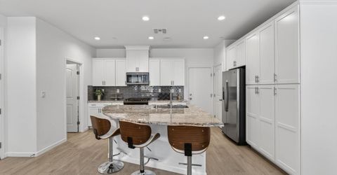 8347 Frontera, Sacramento, CA 95829 Photo