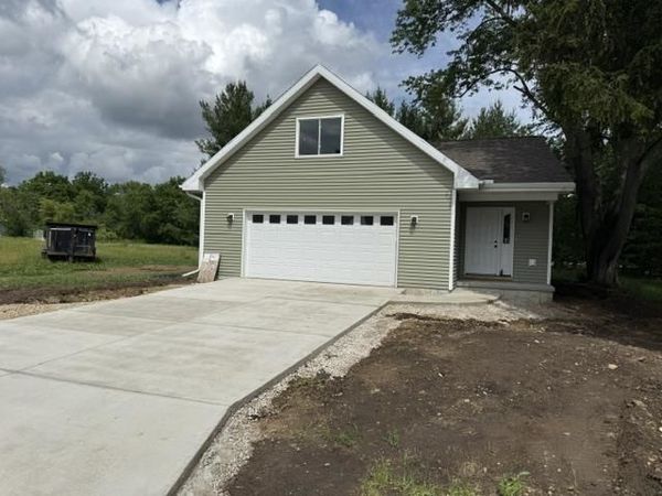 308 2nd Street, Brooklyn, WI 53521