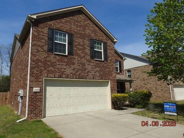 1022 Harmony Ln , Hendersonville, TN 37075