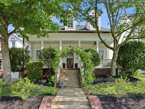 2020 Callaway Park Pl, Thompsons Station, TN 37179