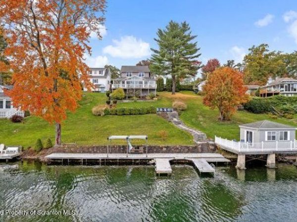 338 Point Road, Factoryville, PA 18419