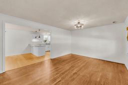 3627 Barton Street photo 4