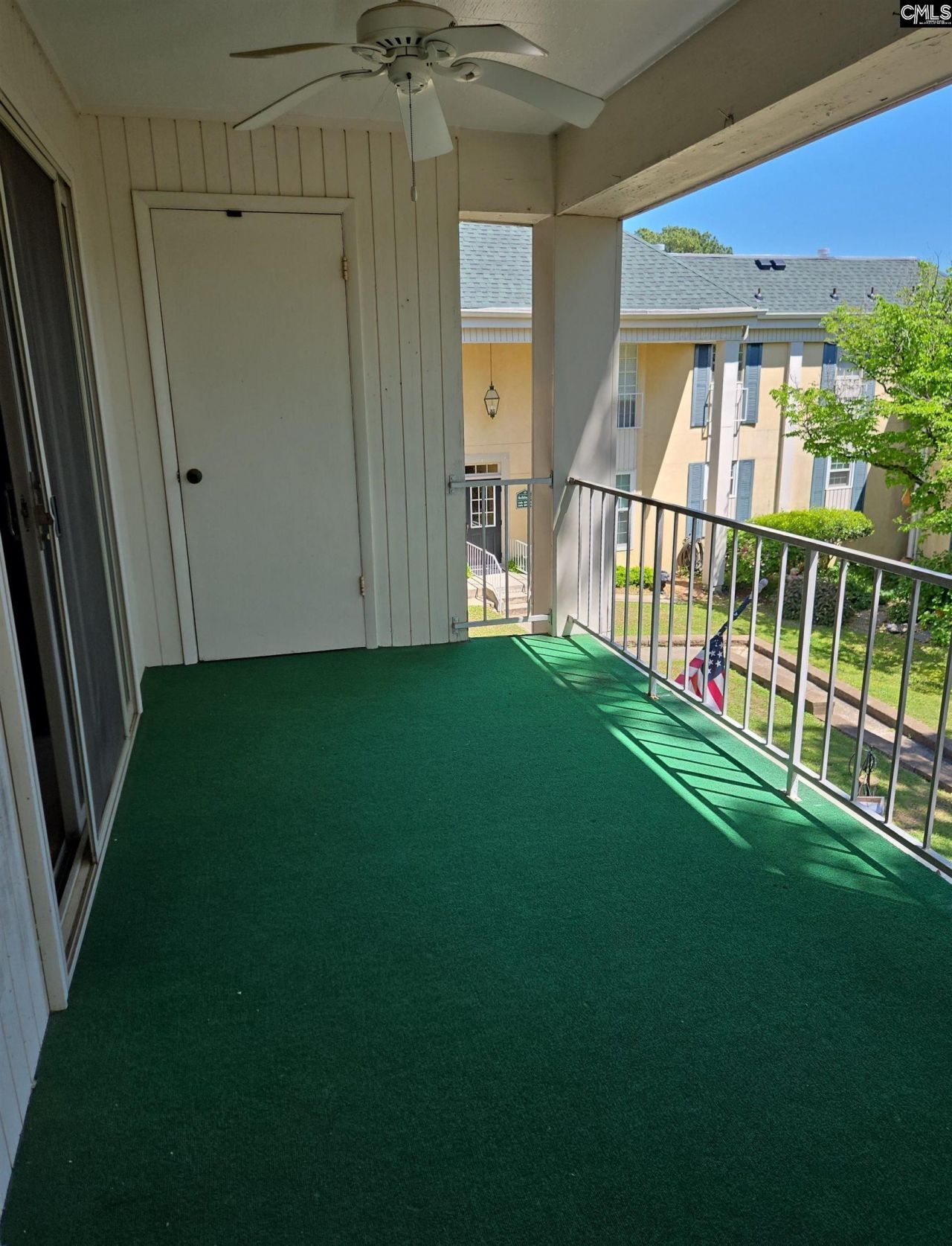 3600 Chateau Drive Photo 10