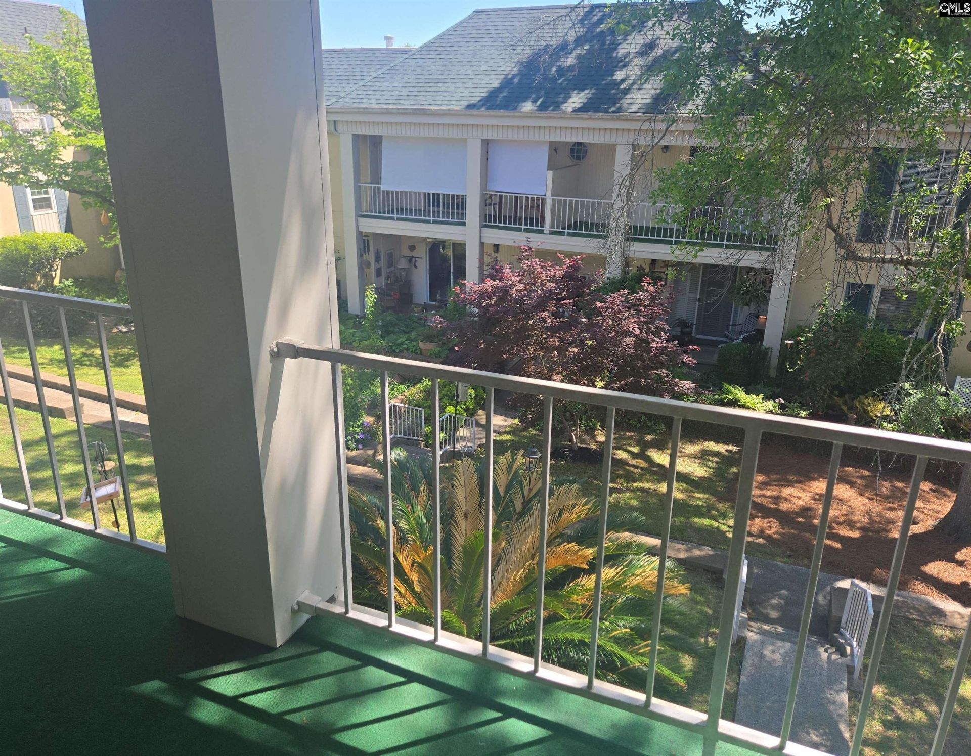 3600 Chateau Drive Photo 11