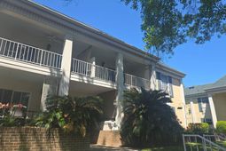 3600 Chateau Drive photo 4