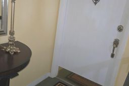 3600 Chateau Drive photo 4