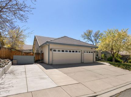 1511 Disc Drive, Sparks, NV 89436 Photo