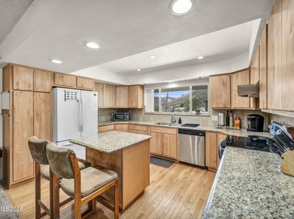 290 S Sutro Terrace, Carson City, NV 89706 Photo