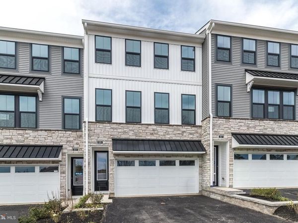 105 BRIANNA COURT, CHALFONT, PA 18914