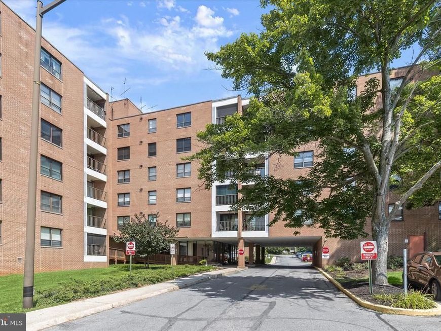 6317 Park Heights Avenue, Unit 521, Baltimore, MD 21215 Main Photo