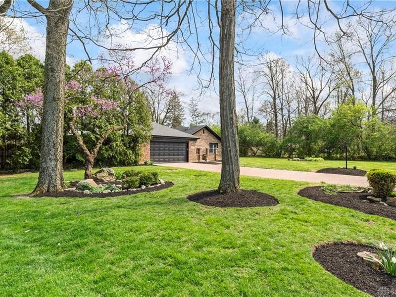 1717 Conwood Drive, Troy, OH 45373 Photo 6