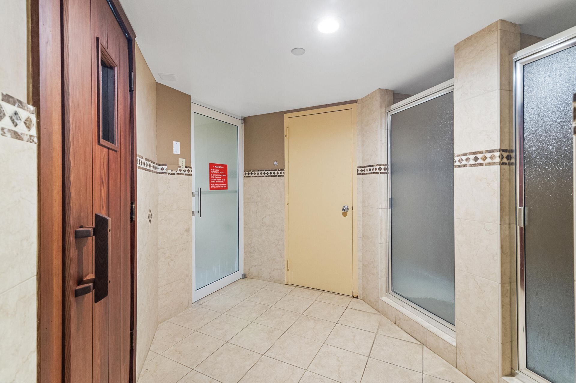 20185 E Country Club Drive, Unit 901, Aventura, FL 33180 Photo