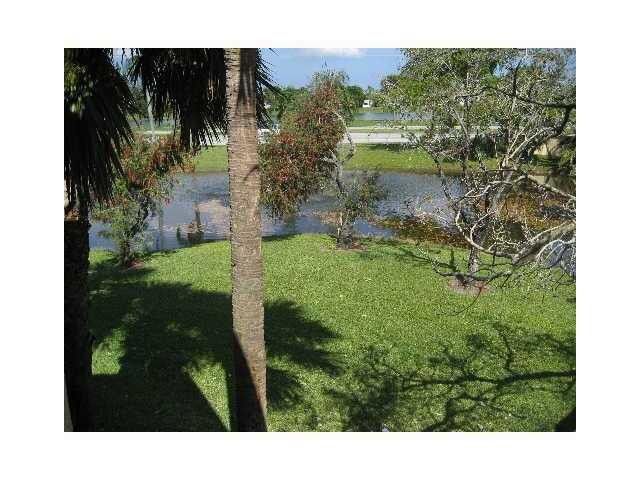 651 Lyons Road, Unit 10-203, Coconut Creek, FL 33063 Photo