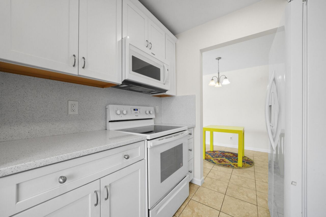 130 Doolen Court, Unit 109, North Palm Beach, FL 33408 Photo