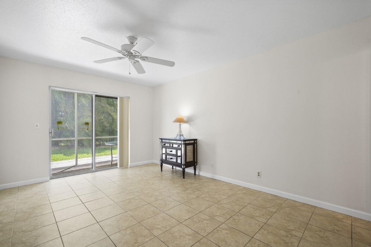 130 Doolen Court, Unit 109, North Palm Beach, FL 33408 Photo