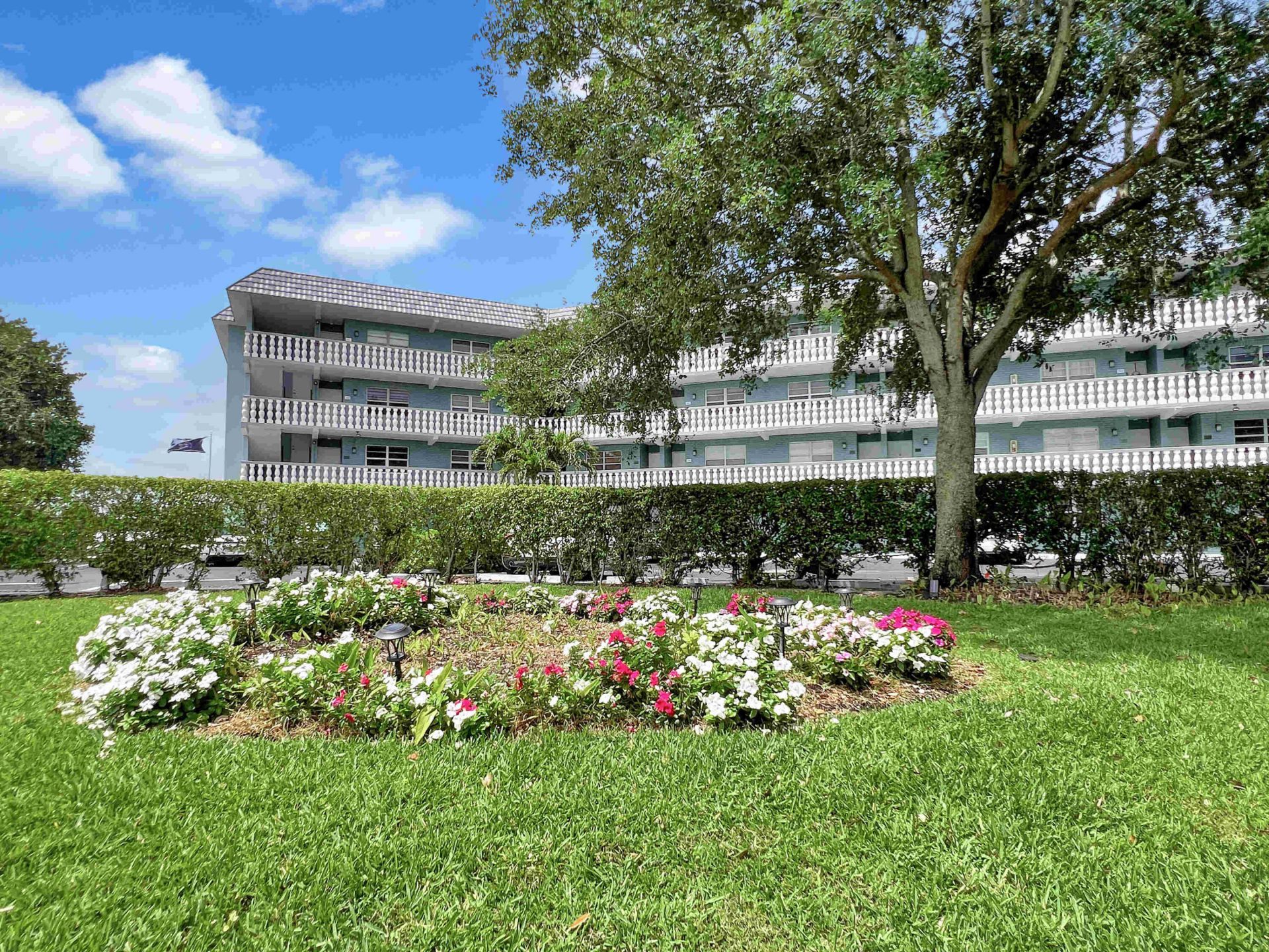 801 NE 18th Court, Unit 208, Fort Lauderdale, FL 33305 Photo