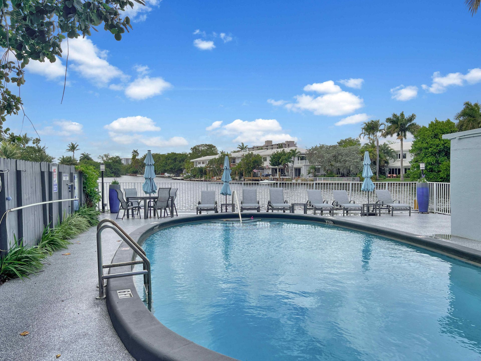 801 NE 18th Court, Unit 208, Fort Lauderdale, FL 33305 Photo