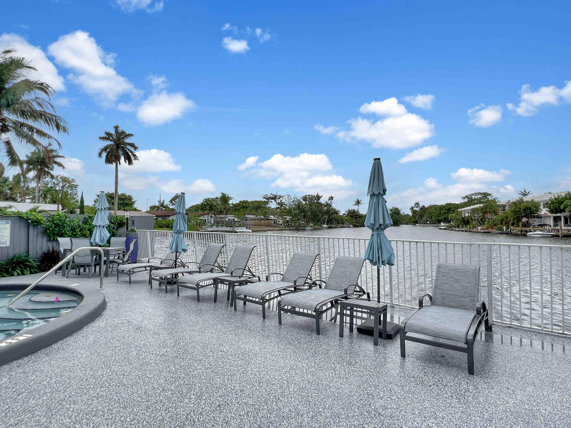 801 NE 18th Court, Unit 208, Fort Lauderdale, FL 33305 Photo