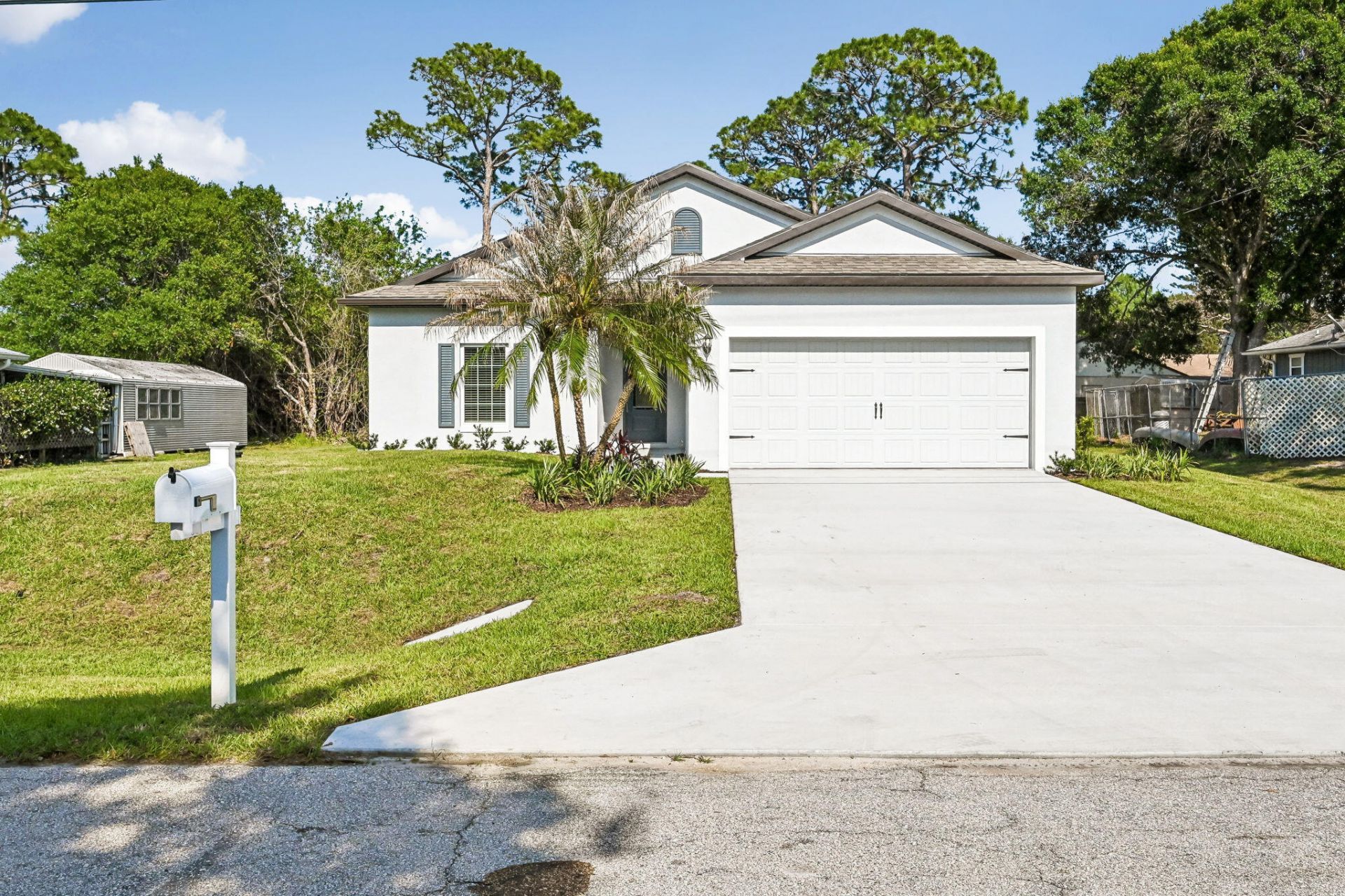 5204 Palm Drive, Fort Pierce, FL 34982 Photo