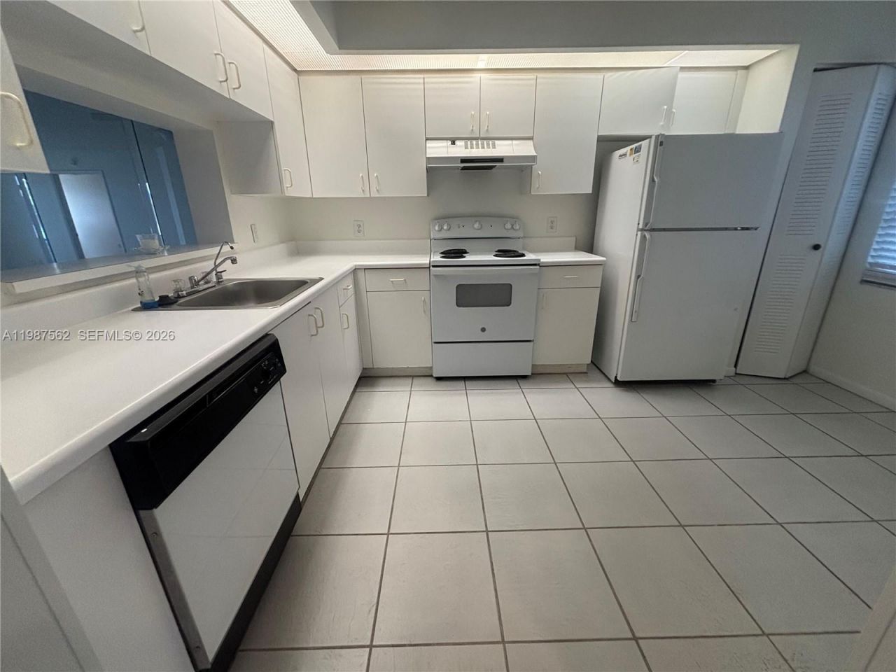 1500 SW 131st Way, Unit 110N, Pembroke Pines, FL 33027 Photo