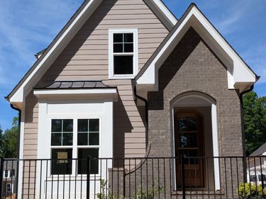 728 Powell Drive, Raleigh, NC 27606