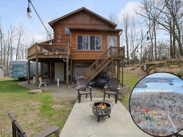 103 Summit Drive, Greentown, PA 18426
