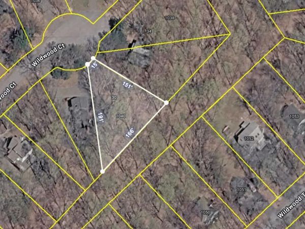 30 Wildwood Court N, Lake Ariel, PA 18436