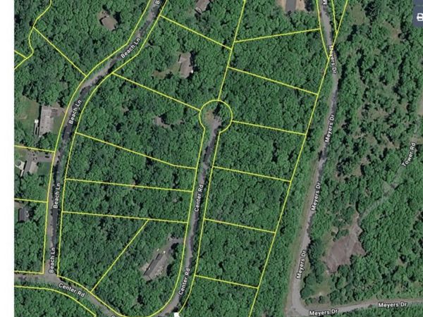 Center Road, Dingmans Ferry, PA 18328