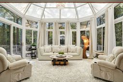 180 Highwood Circle photo 4