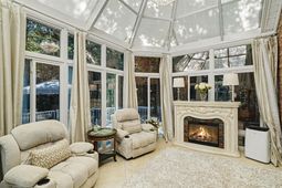180 Highwood Circle photo 4